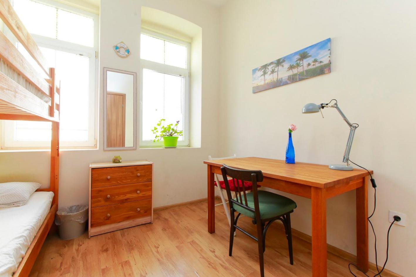 Hostel Nomado Warna